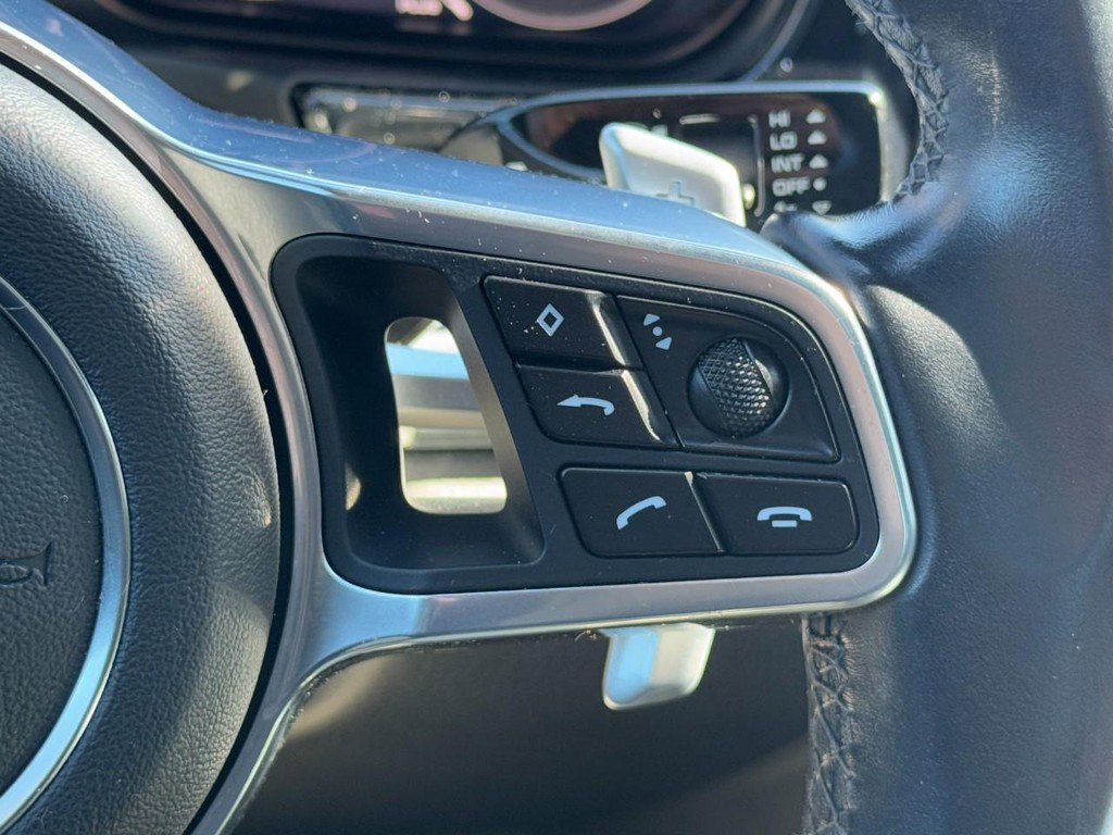 Used 2019 Porsche Panamera 4 image 18