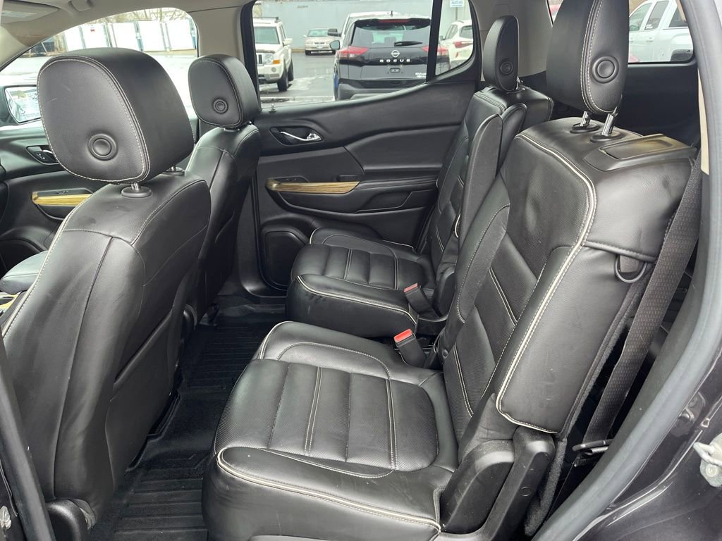 Used 2017 GMC Acadia Denali w/ Technology Package image 28