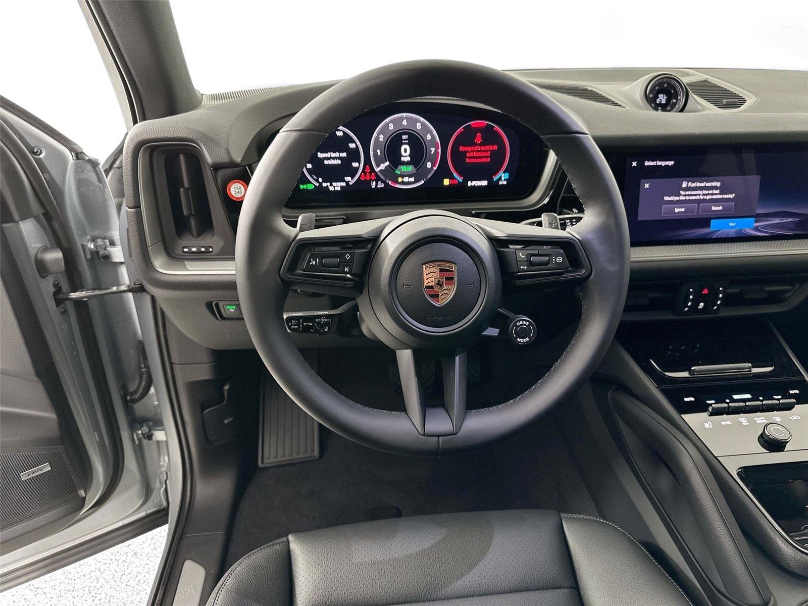 Certified 2026 Porsche Cayenne Coupe AWD/4WD image 18