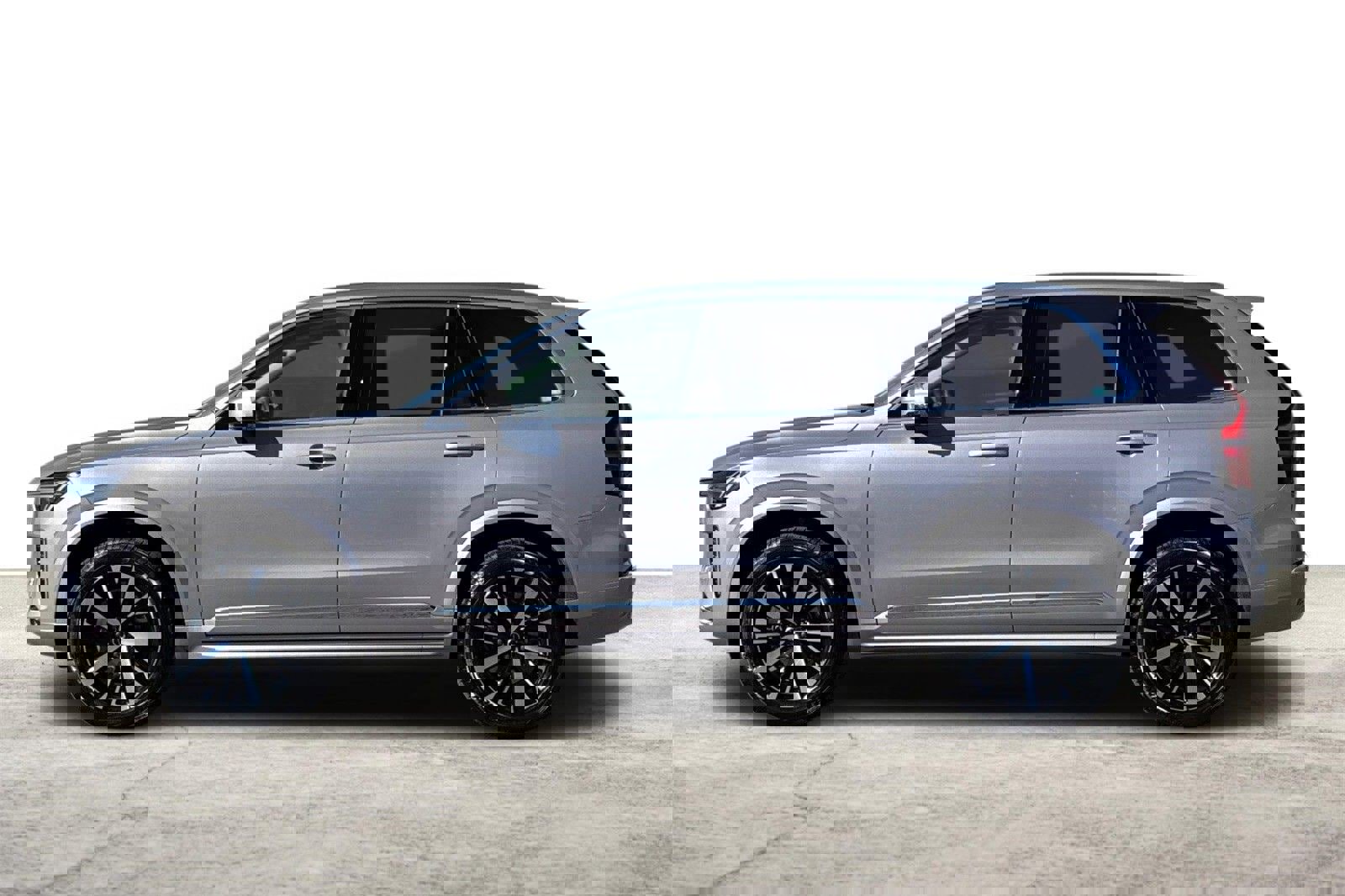 New 2026 Volvo XC90 B6 Core w/ Protection Package image 5