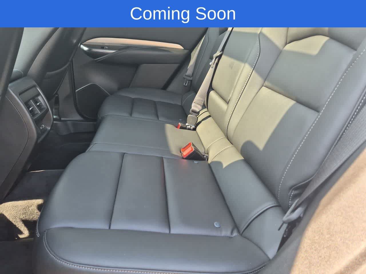 Used 2023 Cadillac XT4 Premium Luxury w/ Cold Weather Package AWD/4WD image 12