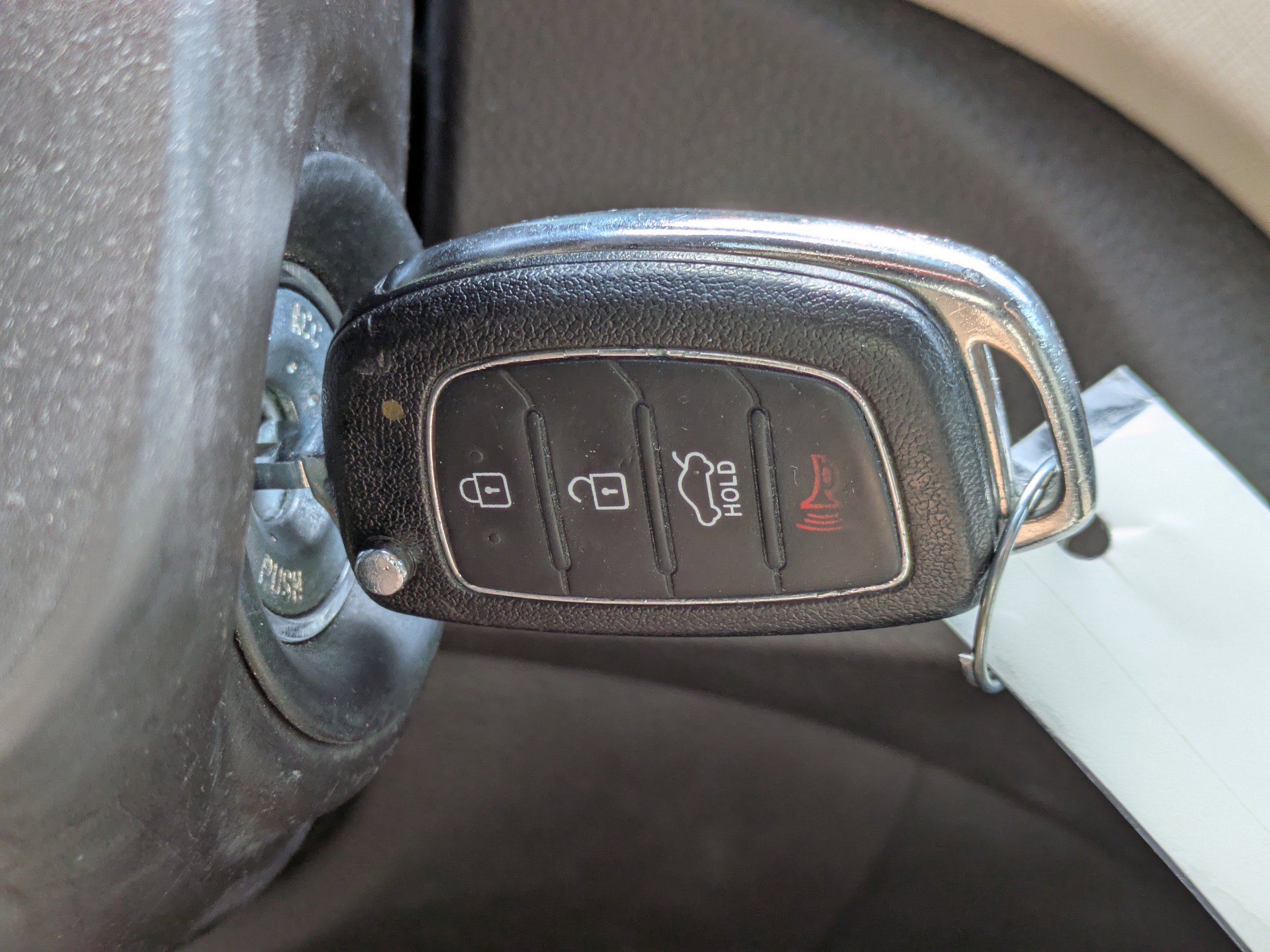 Used 2014 Hyundai Santa Fe GLS FWD image 34