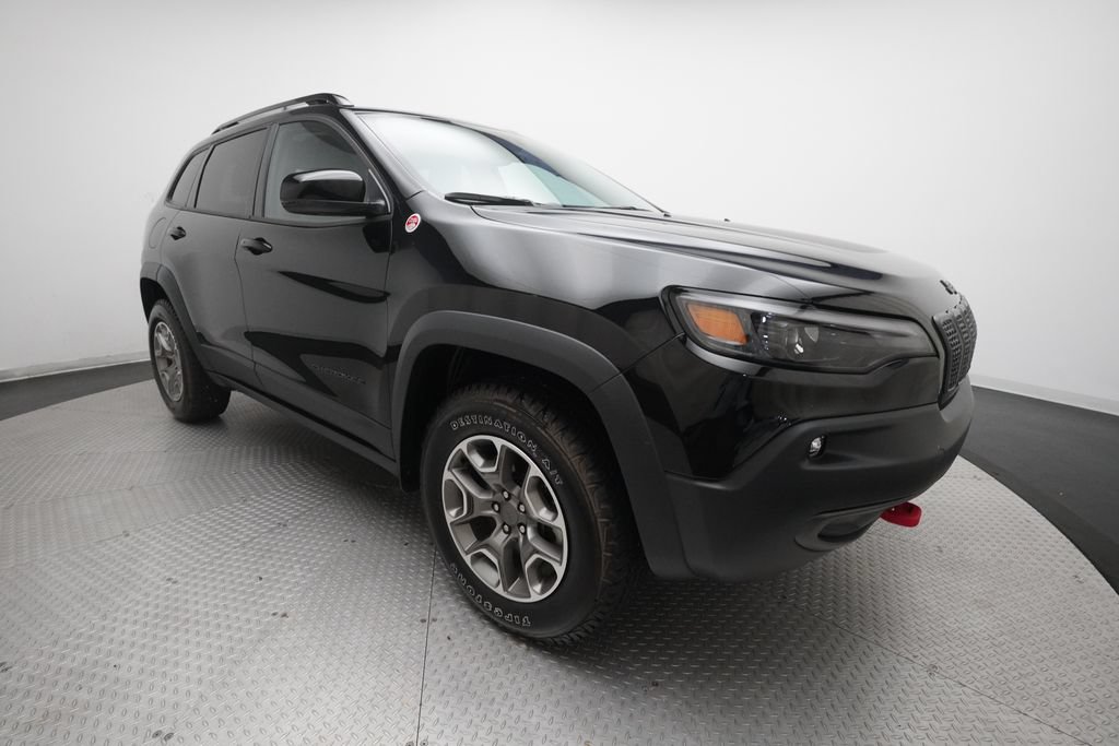 Used 2022 Jeep Cherokee Trailhawk w/ Comfort/Convenience Group AWD/4WD image 36