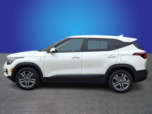 Used 2021 Kia Seltos LX image 7