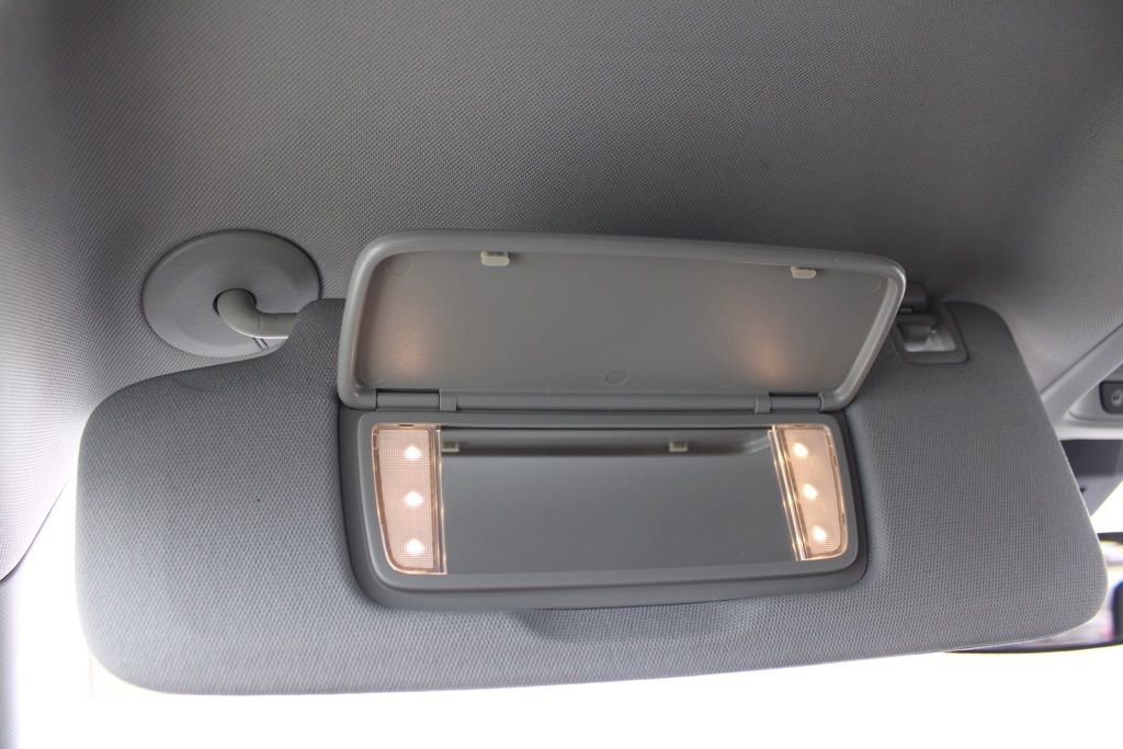 Used 2024 Chevrolet Equinox LT image 44