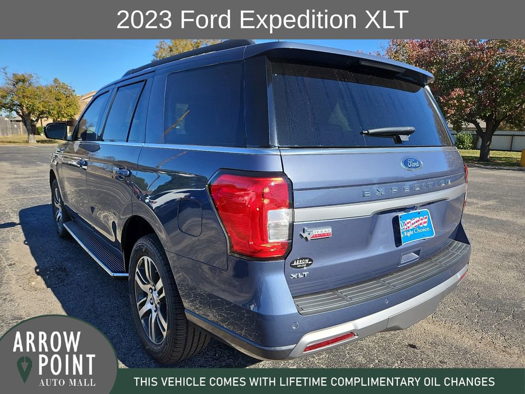 Used 2023 Ford Expedition XLT image 9