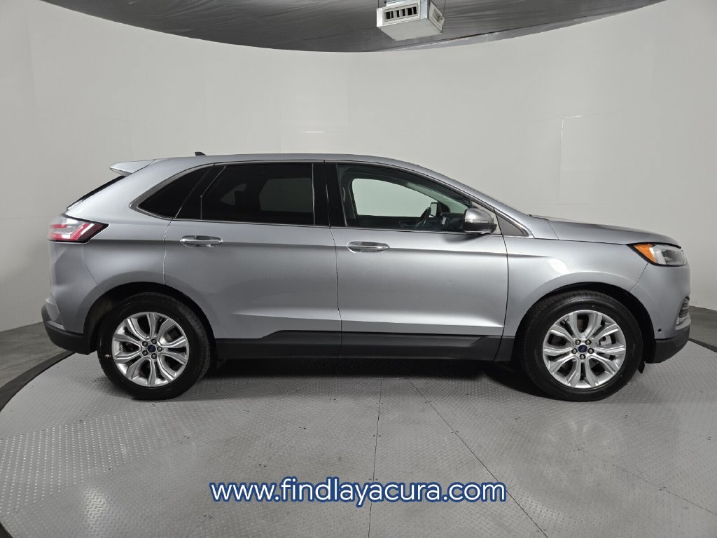 Used 2022 Ford Edge Titanium w/ Equipment Group 301A AWD/4WD image 10