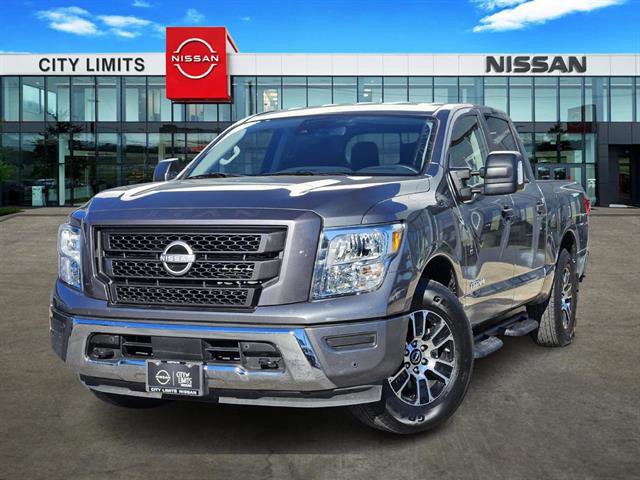 Certified 2024 Nissan Titan SV w/ SV Convenience Package image 1