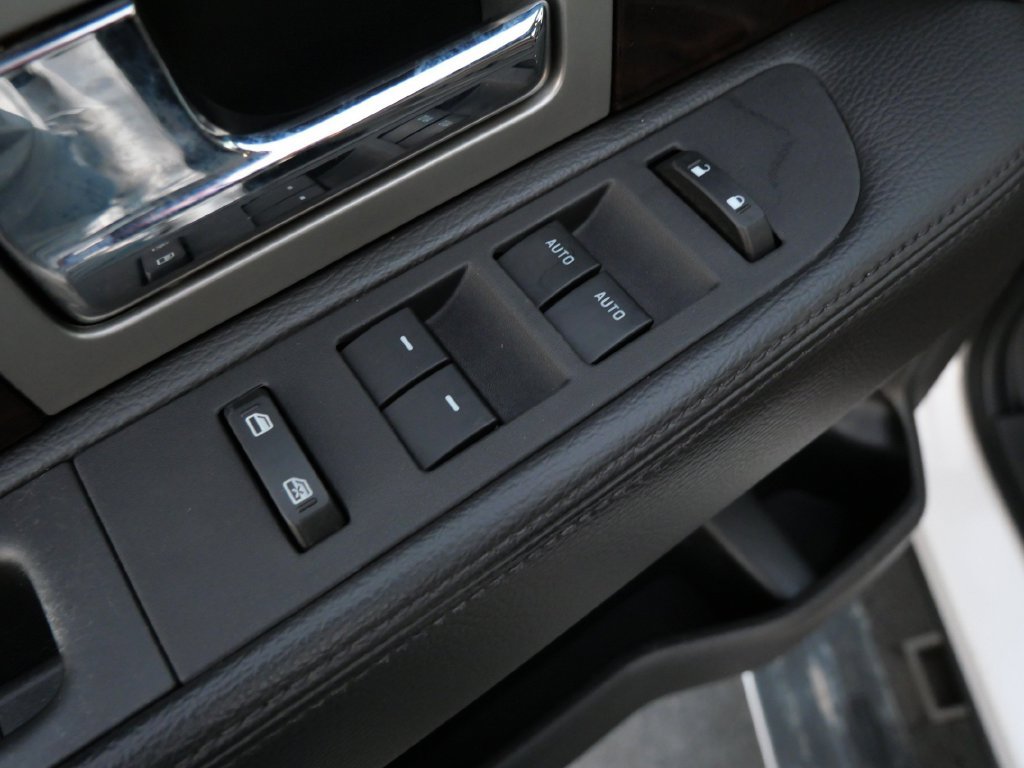 Used 2014 Ford F150 Platinum AWD/4WD image 12