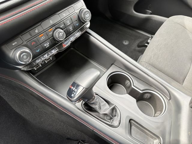 Used 2025 Dodge Durango GT AWD/4WD image 8