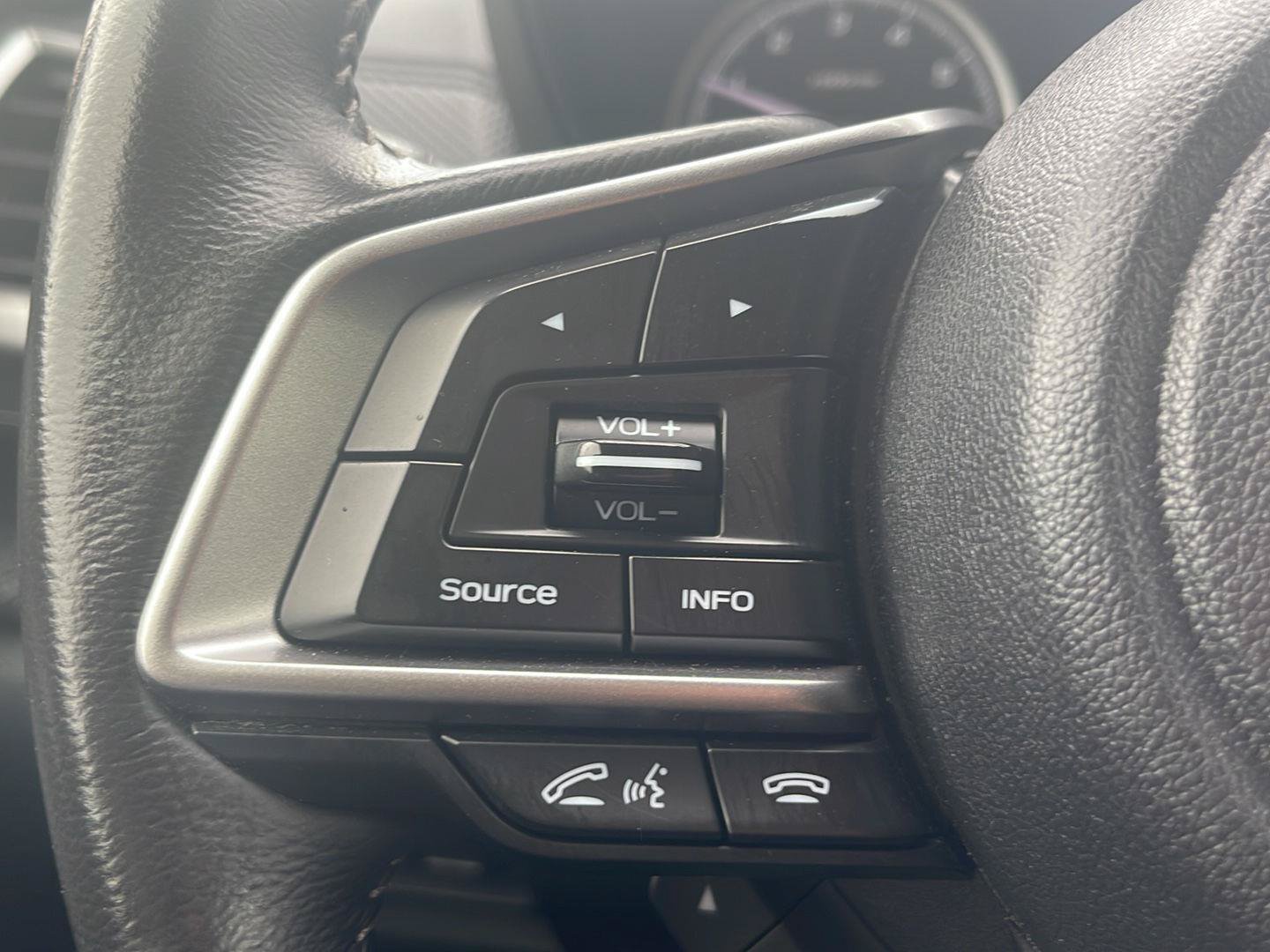 Used 2023 Subaru Forester Premium AWD/4WD image 19