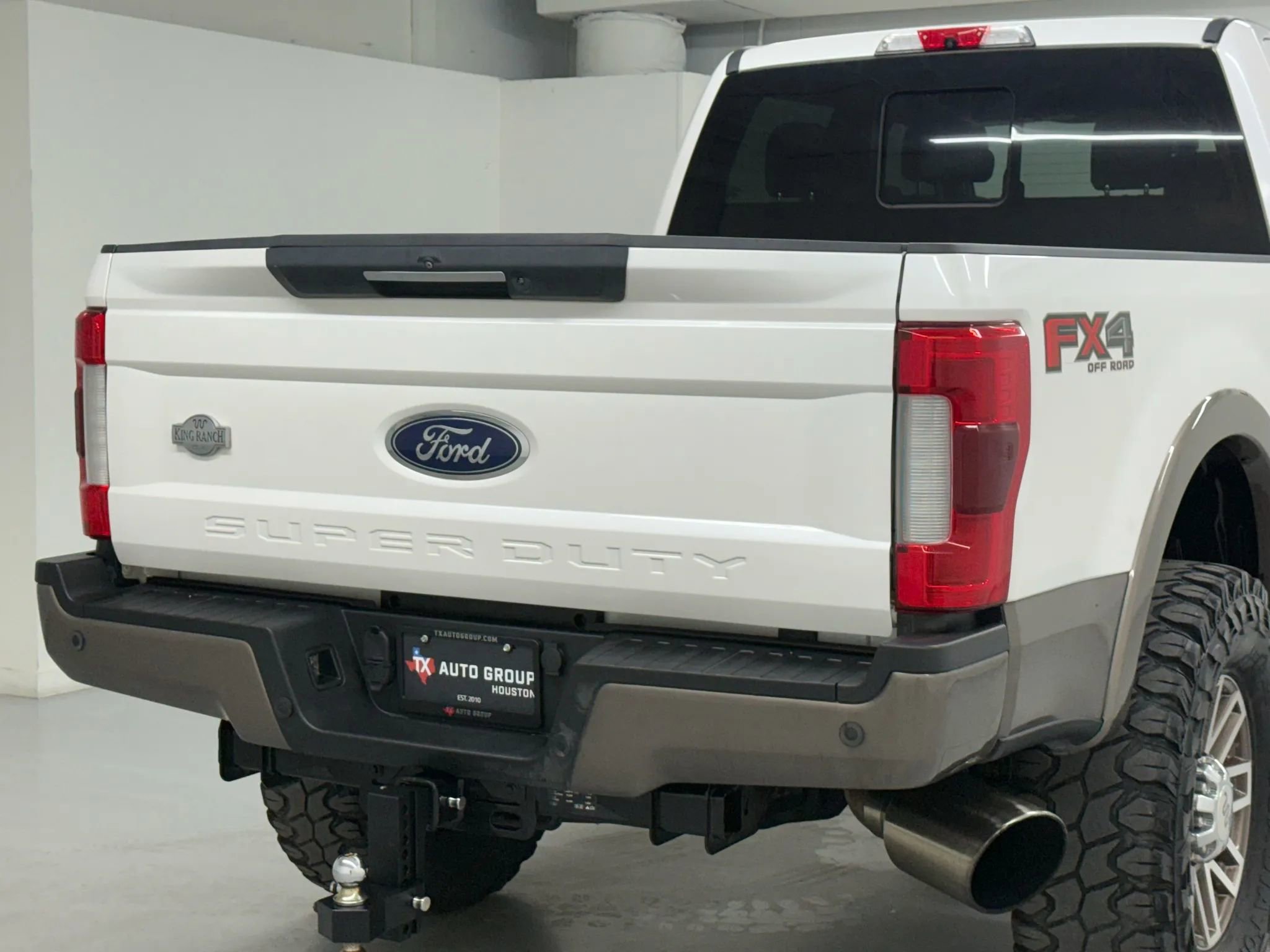 Used 2019 Ford F250 King Ranch w/ King Ranch Ultimate Package image 34