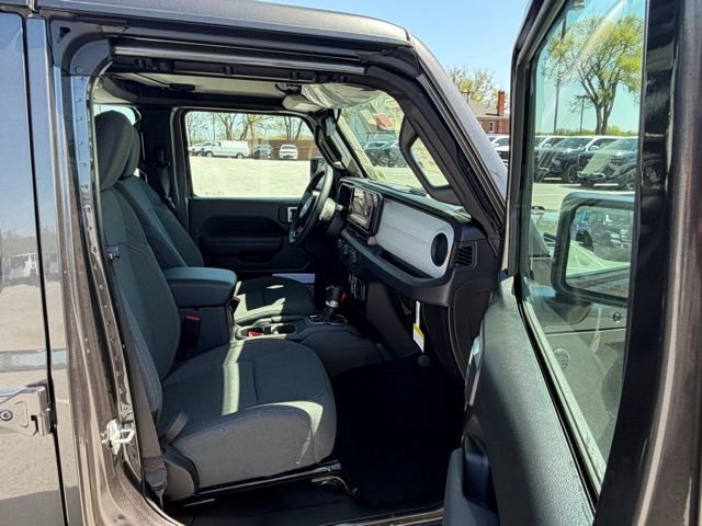 New 2026 Jeep Gladiator Sport AWD/4WD image 28
