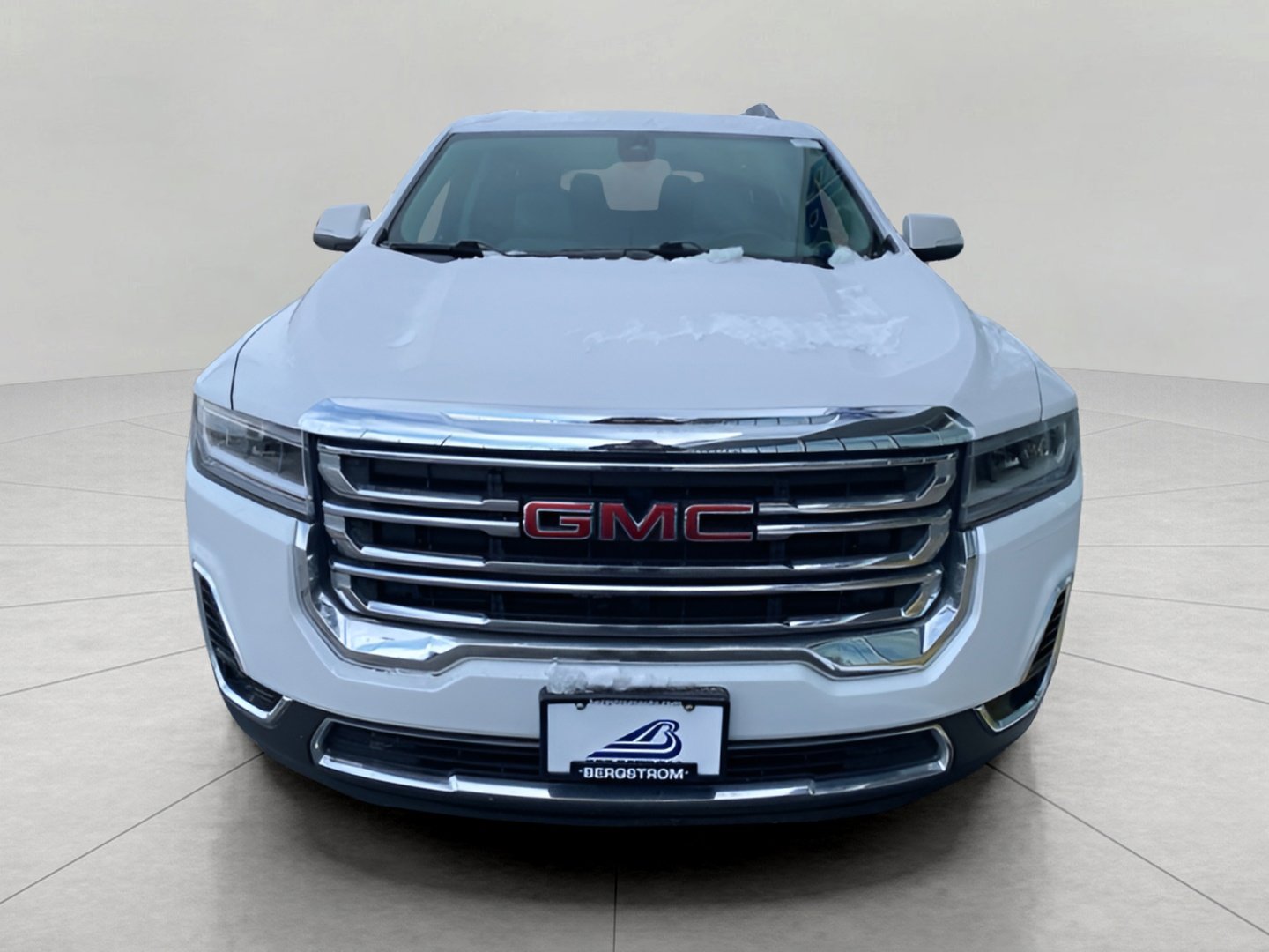 Used 2023 GMC Acadia SLT w/ Preferred Package image 3