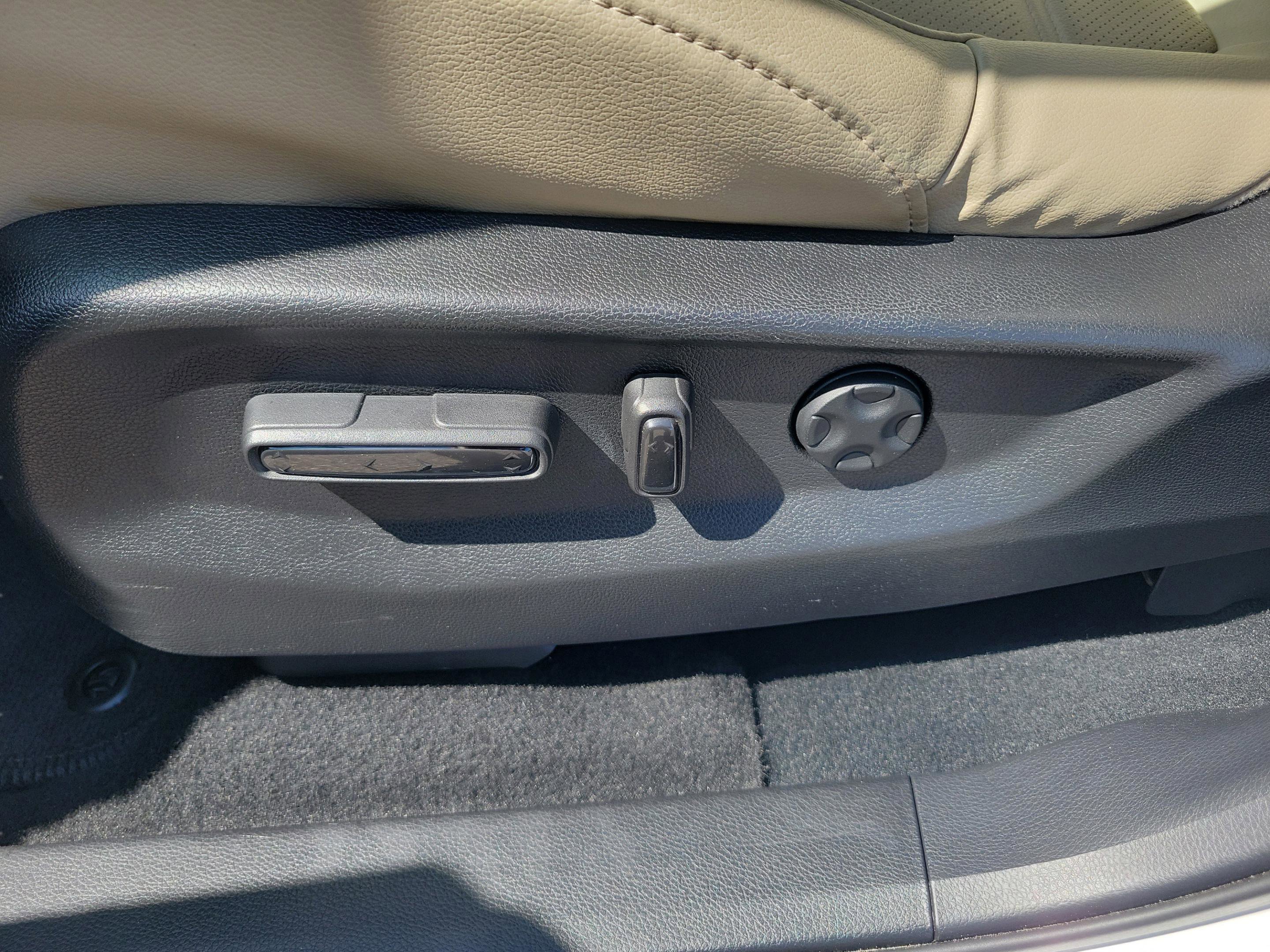 Used 2019 Honda CR-V EX-L image 27