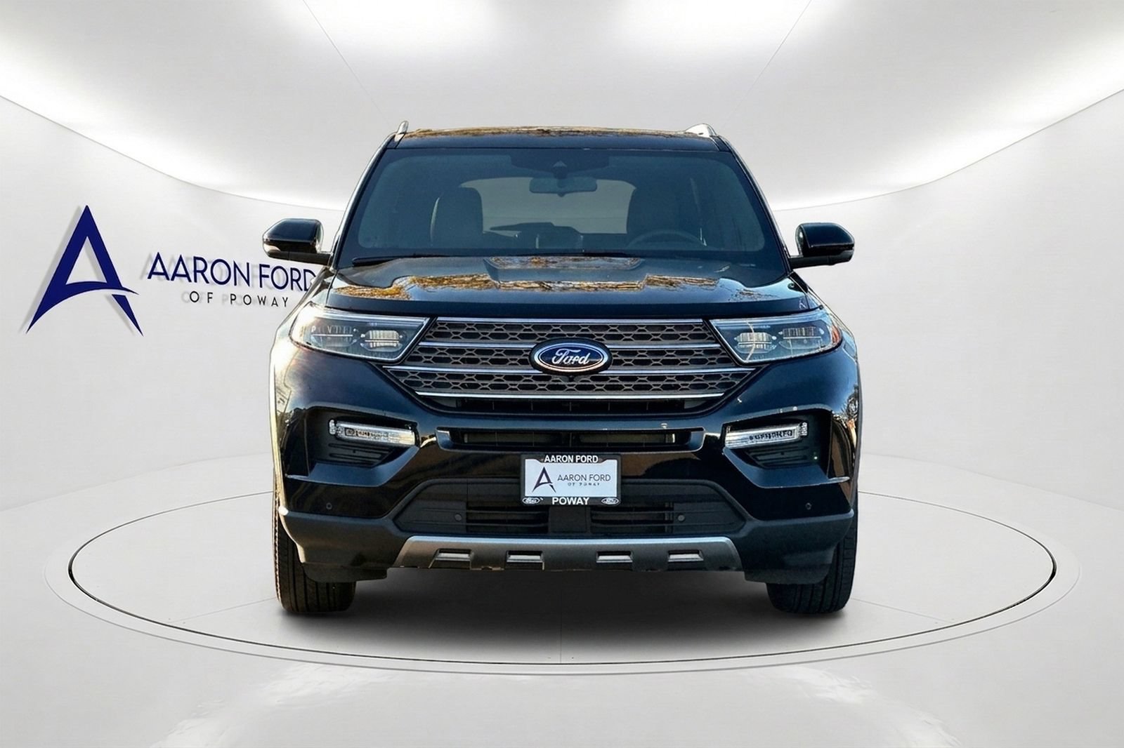 New 2024 Ford Explorer King Ranch w/ Technology Package RWD image 9