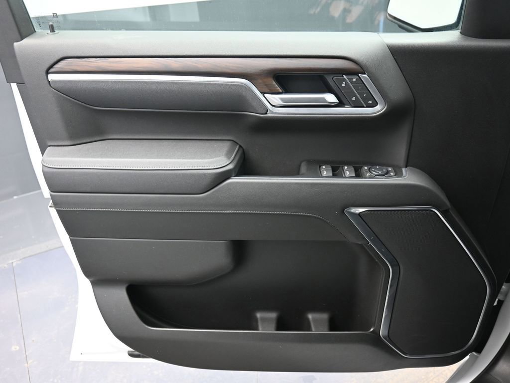 Used 2025 GMC Sierra 1500 SLT image 20