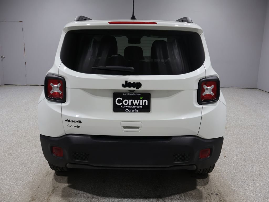 Used 2020 Jeep Renegade Altitude video 3