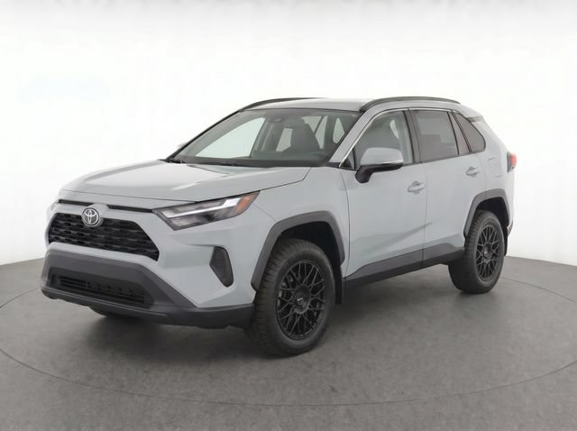 Used 2023 Toyota RAV4 XLE w/ Convenience Package AWD/4WD image 8