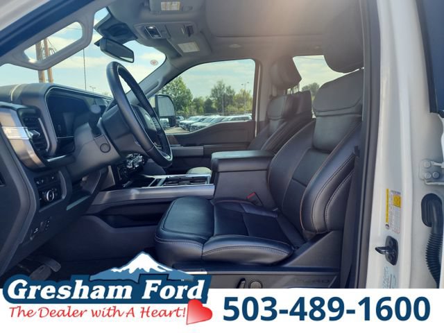Used 2024 Ford F350 Lariat w/ Lariat Ultimate Package AWD/4WD image 18