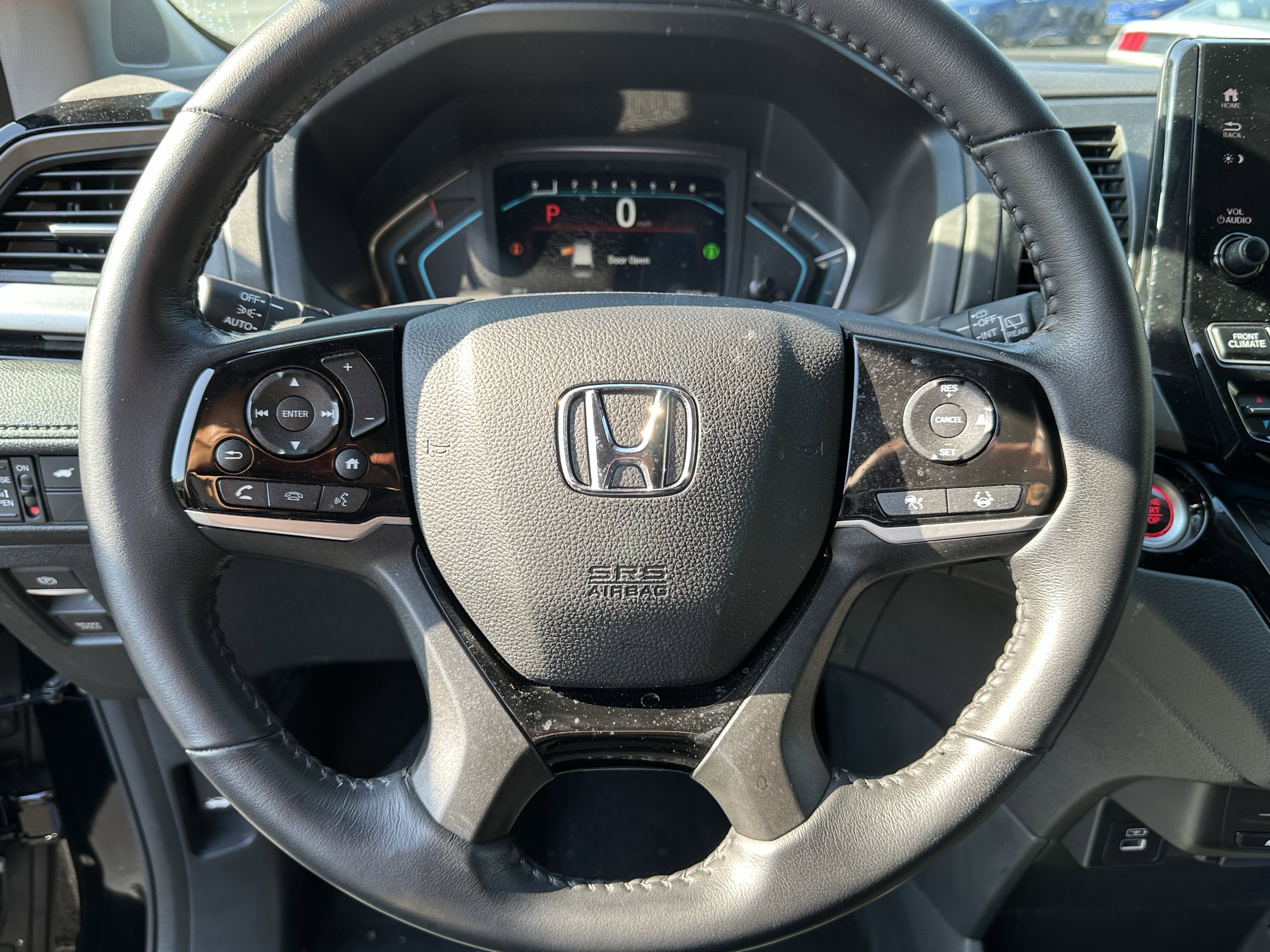 Used 2023 Honda Odyssey Touring image 6