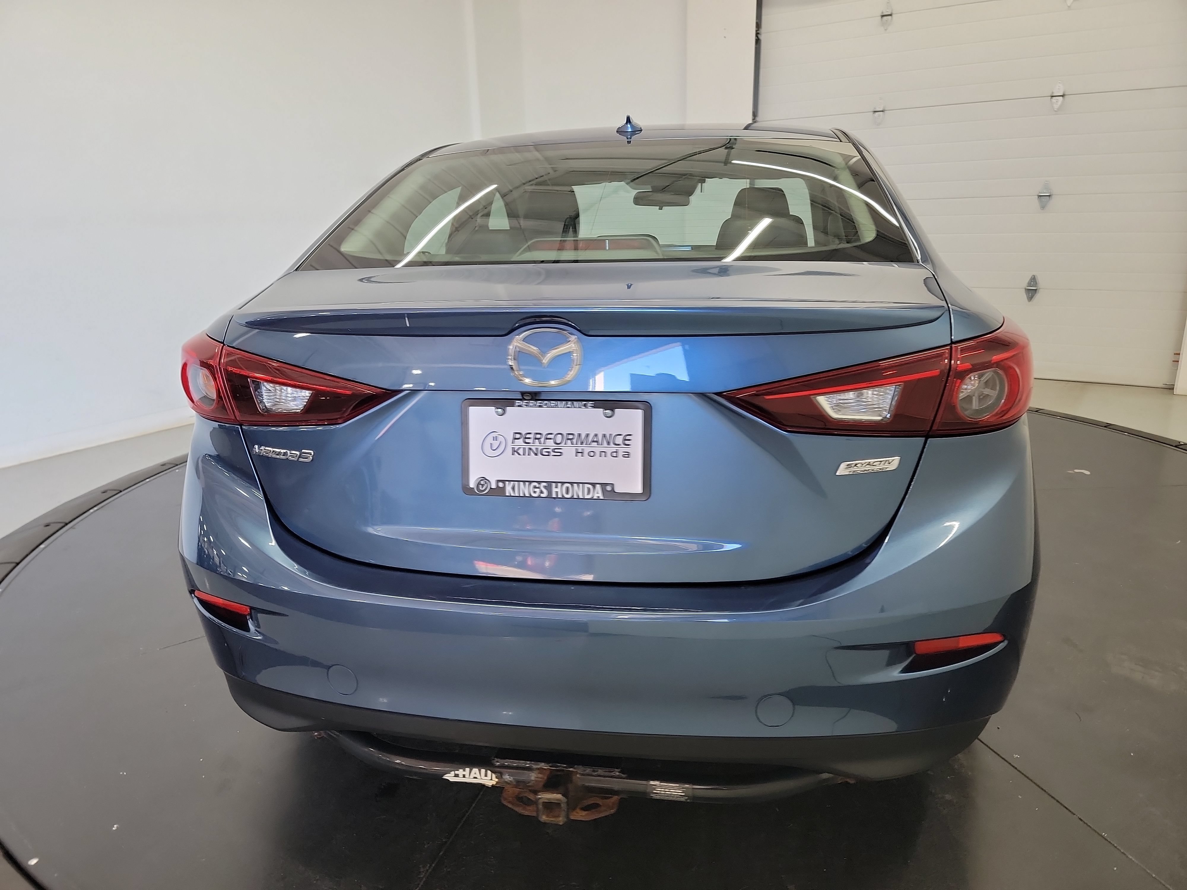 Used 2018 MAZDA MAZDA3 Touring FWD image 8