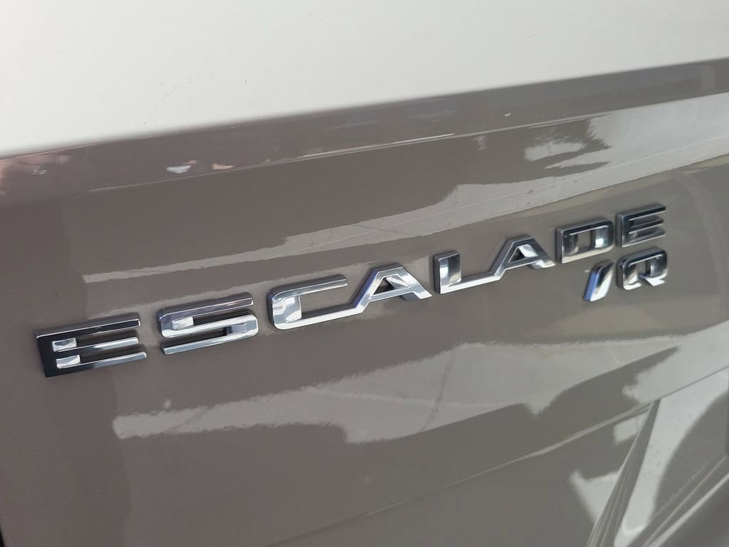New 2026 Cadillac Escalade IQ Luxury 1 AWD/4WD image 6