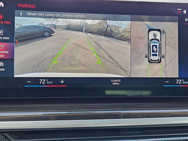 Used 2023 BMW X7 xDrive40i w/ Premium Package image 14