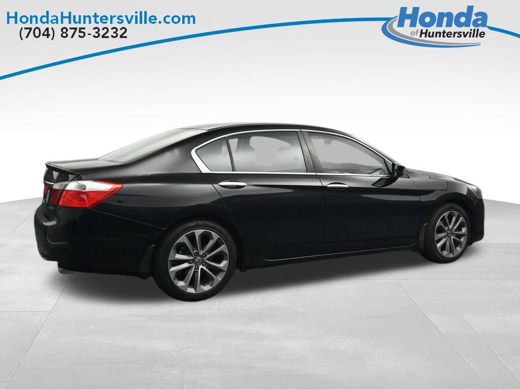 Used 2013 Honda Accord Sport image 3