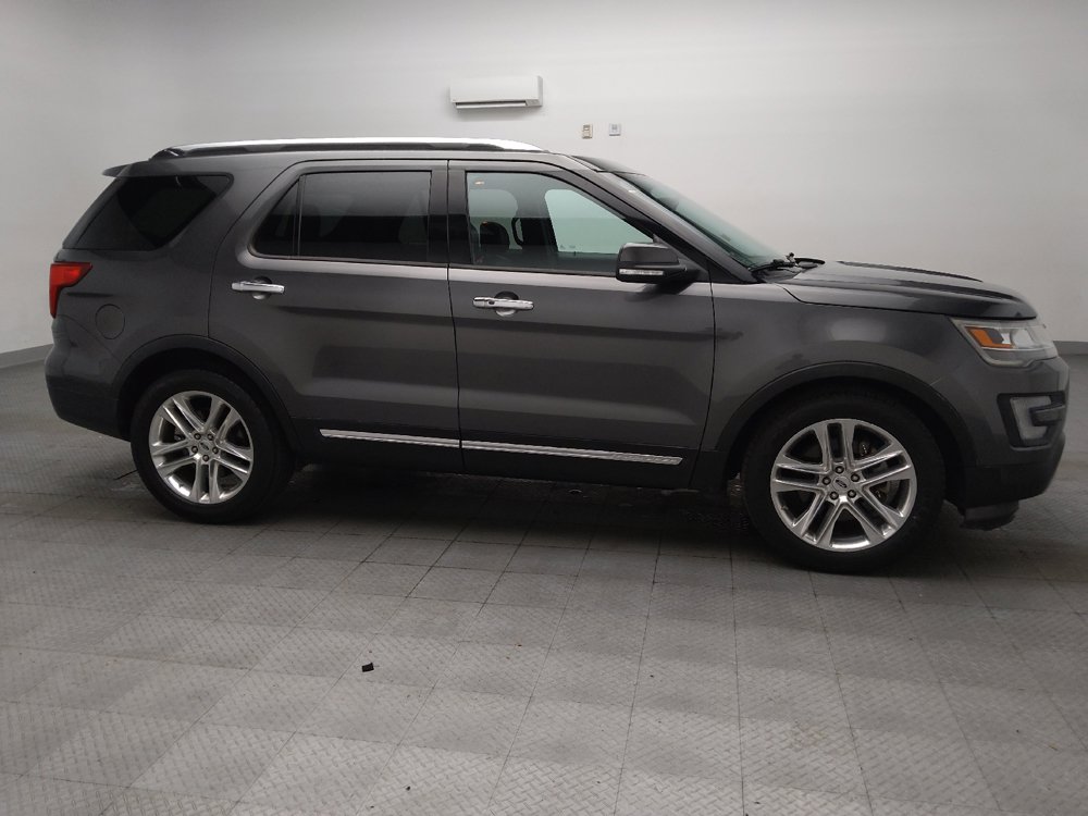 Used 2017 Ford Explorer Limited FWD image 11