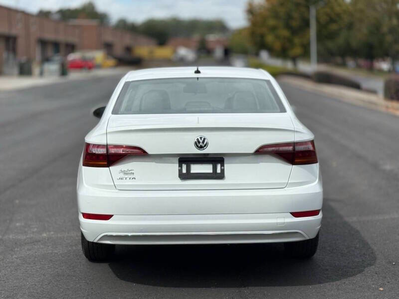 Used 2019 Volkswagen Jetta SE FWD image 5