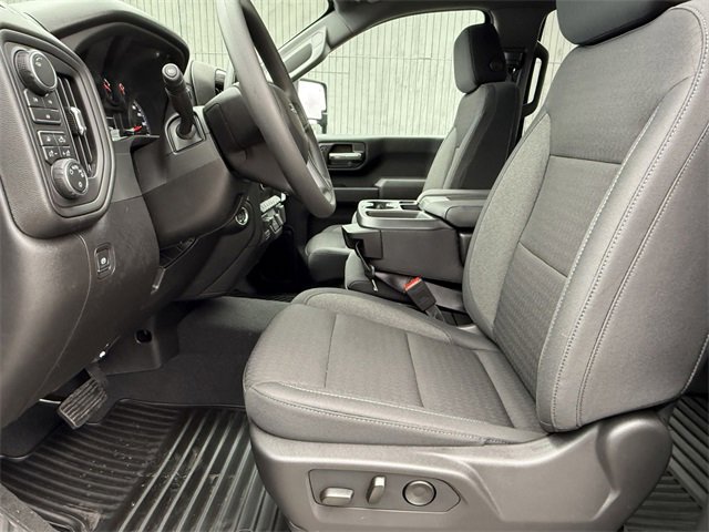 New 2026 Chevrolet Silverado 2500 Custom w/ Custom Value Package image 15