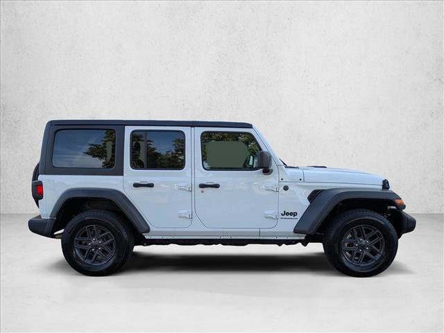 Used 2024 Jeep Wrangler Unlimited Sport AWD/4WD image 4