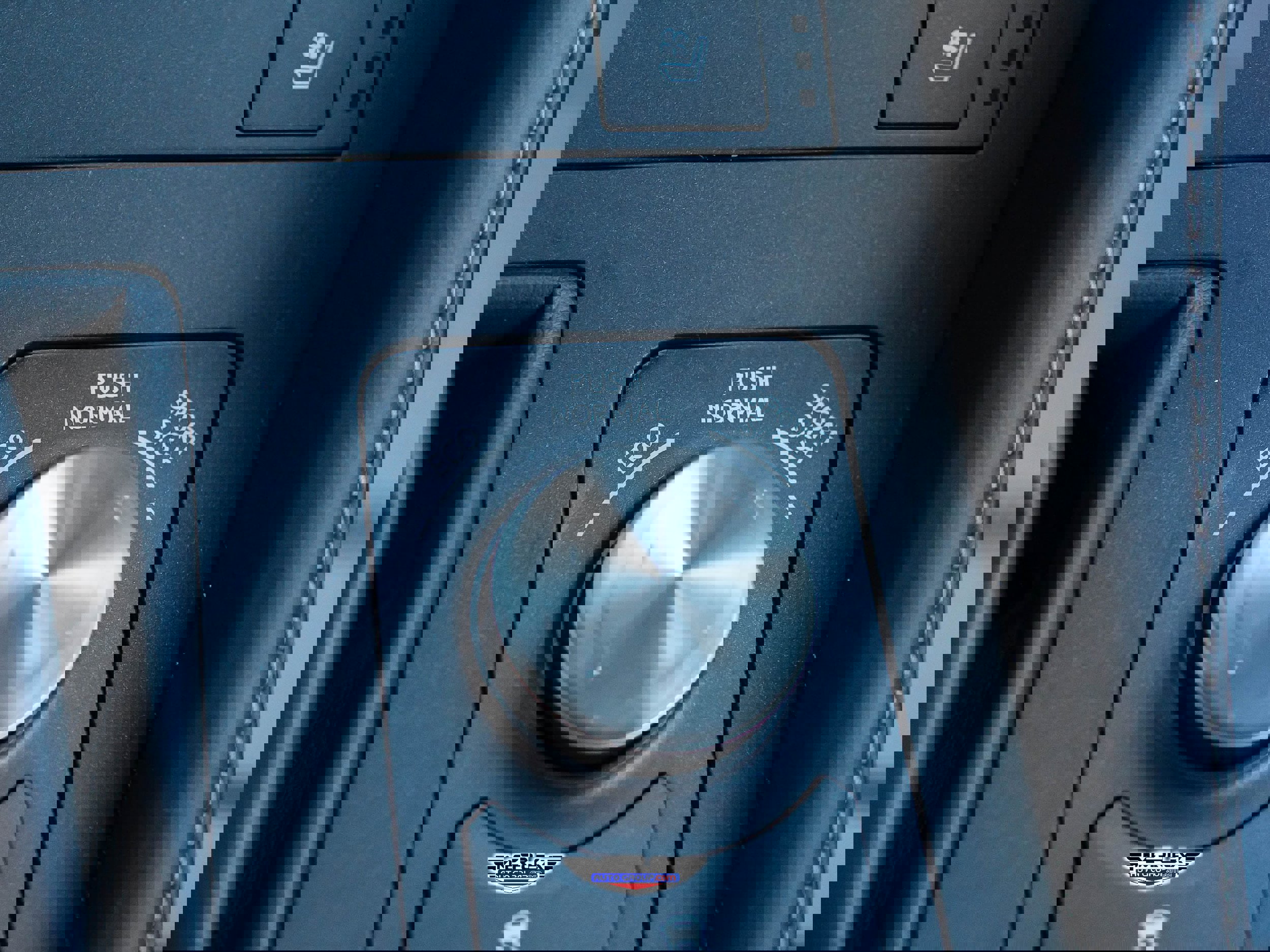 Used 2015 Lexus RC 350 w/ F Sport w/Summer Tires image 31