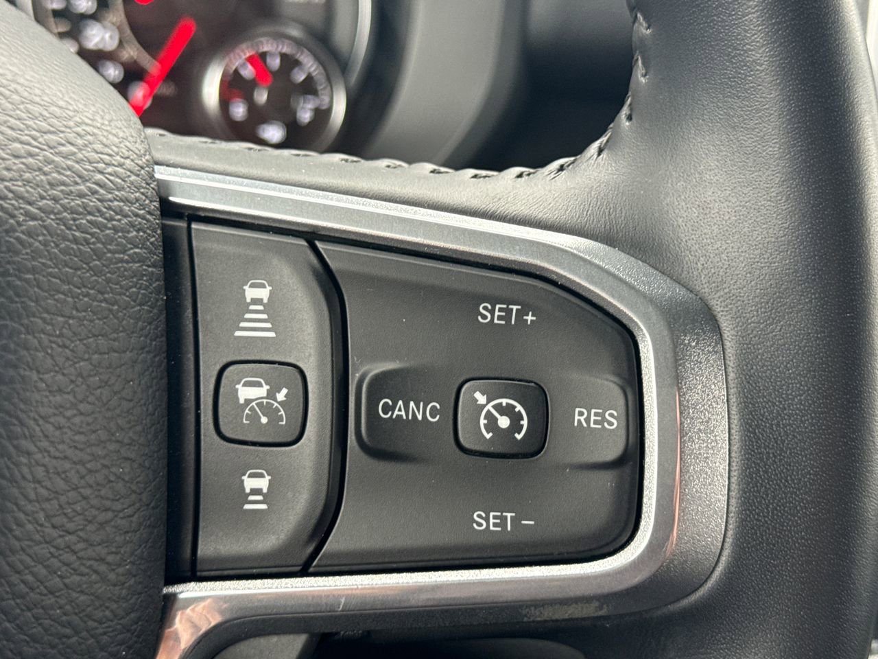 Used 2022 RAM 1500 Laramie image 30