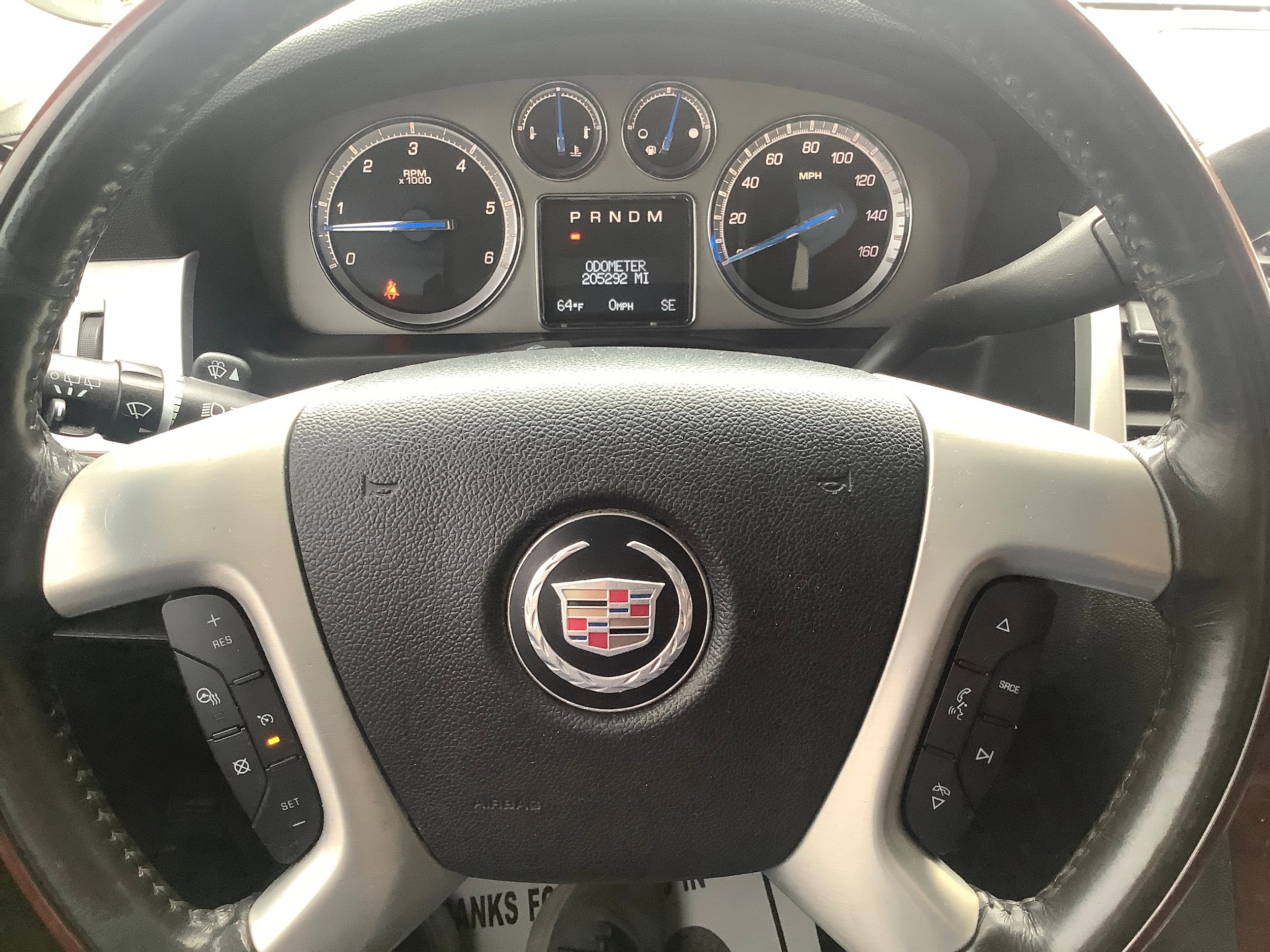 Used 2011 Cadillac Escalade Luxury AWD/4WD image 27