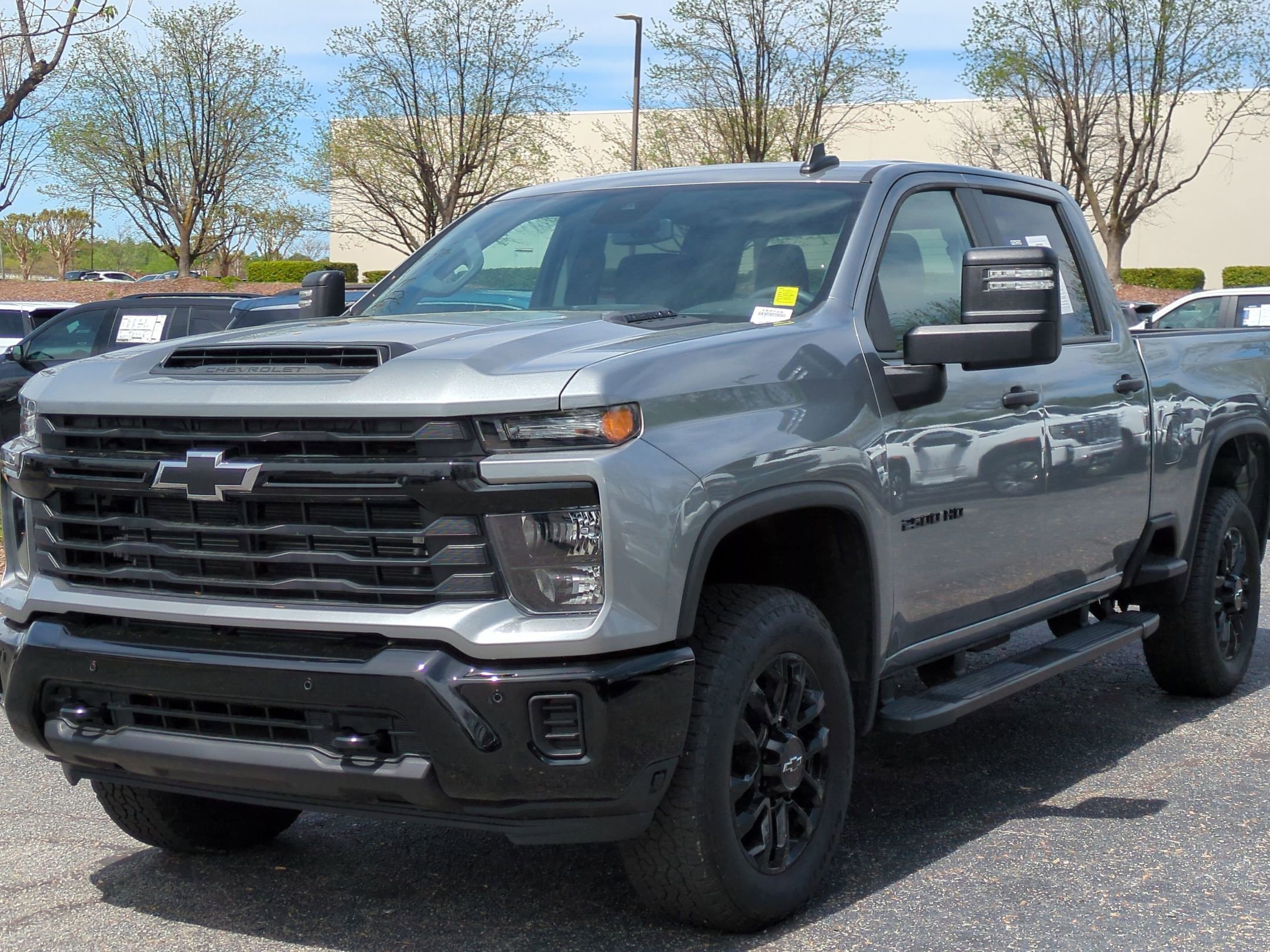 Certified 2025 Chevrolet Silverado 2500 Custom w/ Custom Value Package AWD/4WD image 5