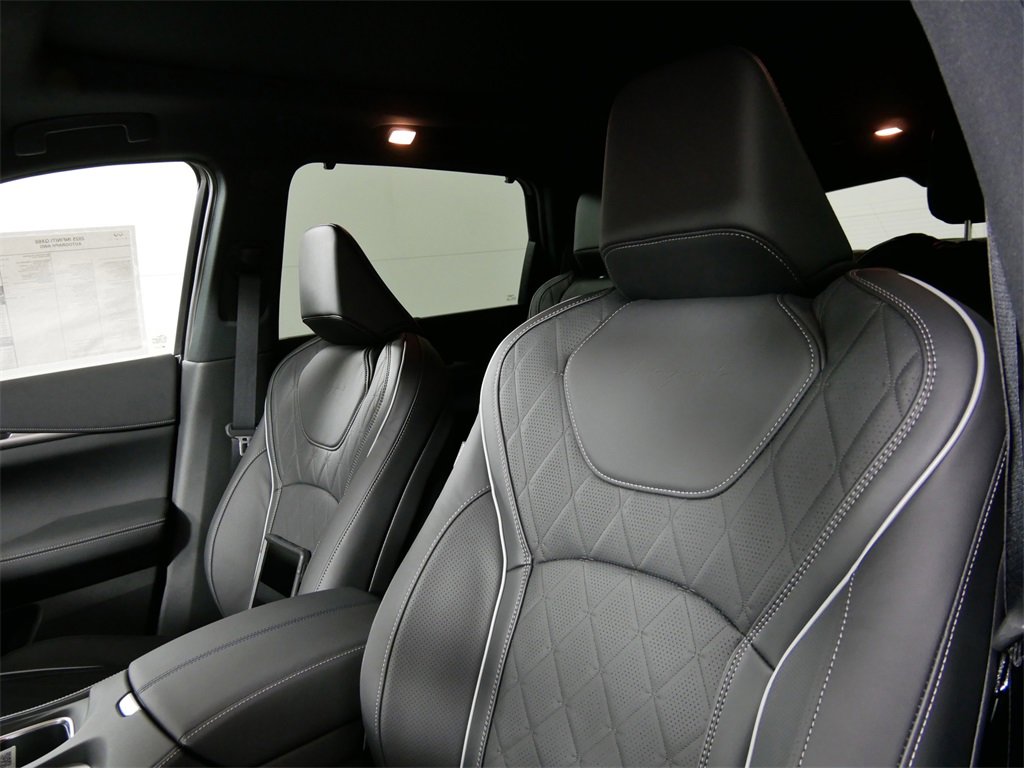 New 2025 INFINITI QX60 Autograph w/ Cargo Package image 12