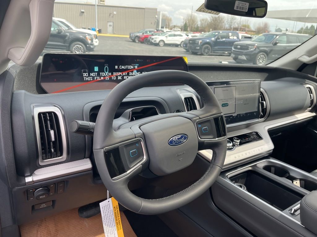 New 2026 Ford Expedition Max Active AWD/4WD image 9