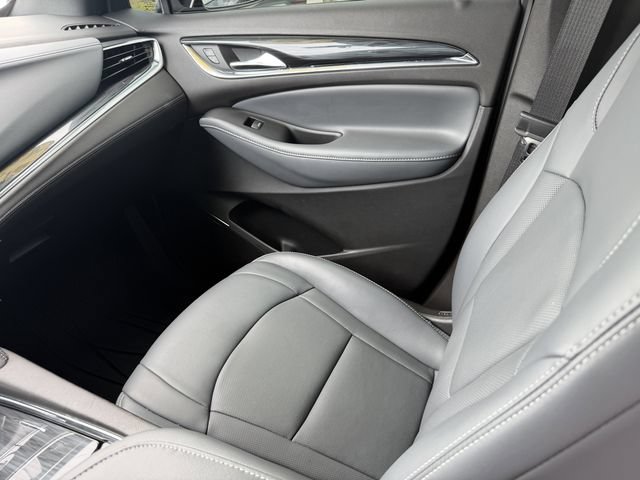 Used 2023 Buick Enclave Essence w/ Trailering Package, 5000 lbs. FWD image 19