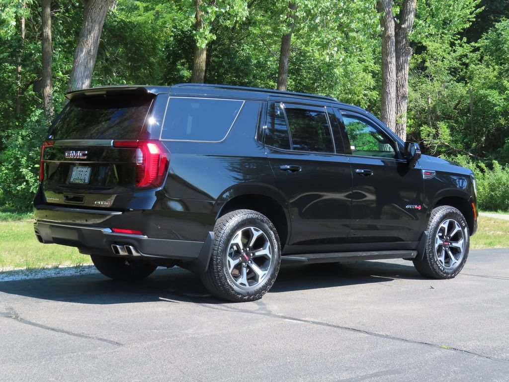 Certified 2025 GMC Yukon AT4 AWD/4WD image 3