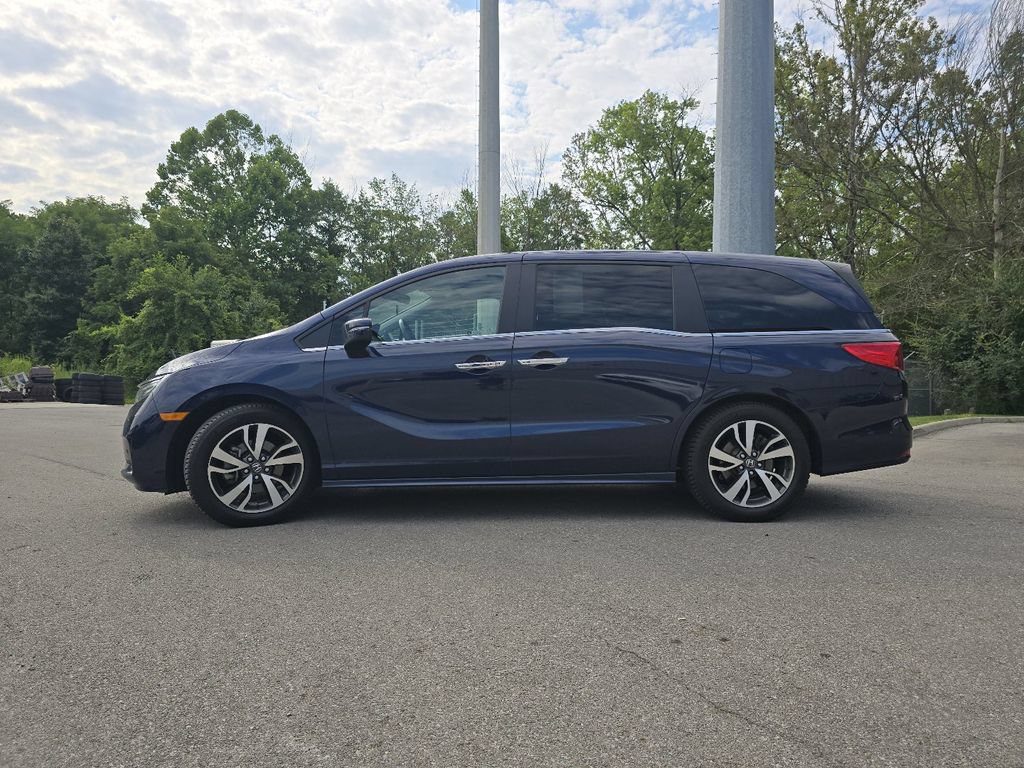Used 2023 Honda Odyssey Touring image 13
