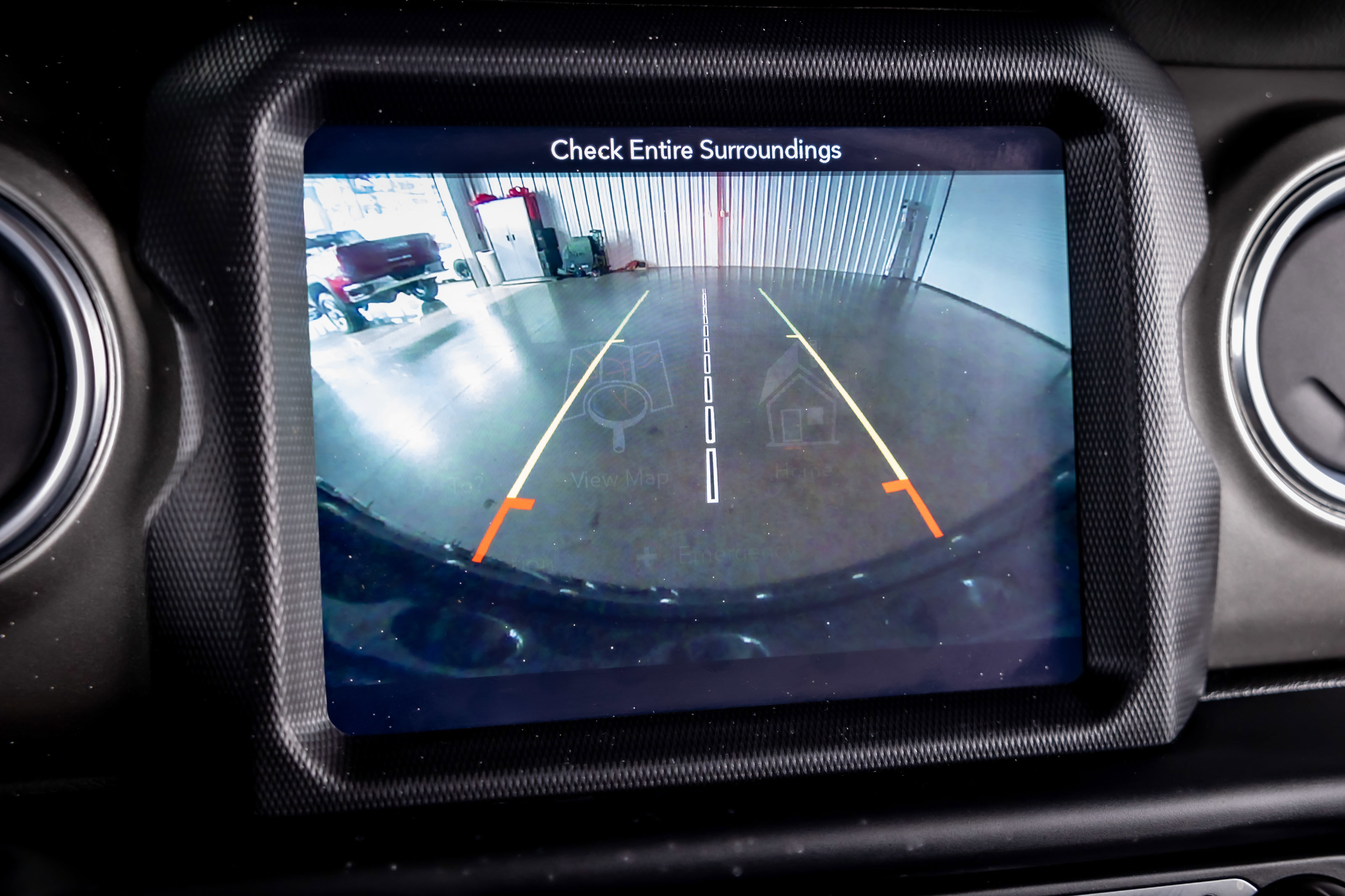 Used 2019 Jeep Wrangler Unlimited Sahara image 9