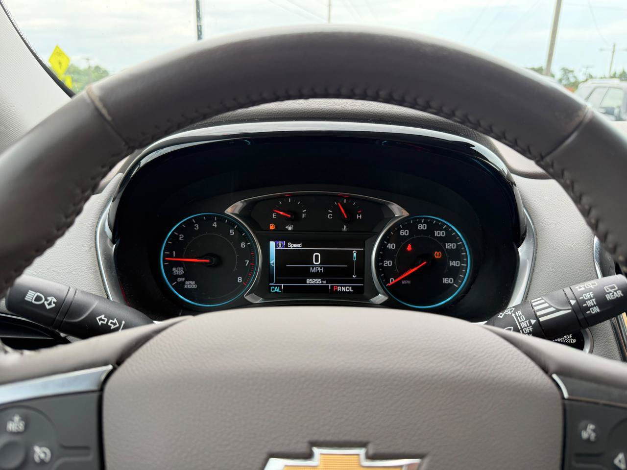 Used 2018 Chevrolet Traverse LT FWD image 12