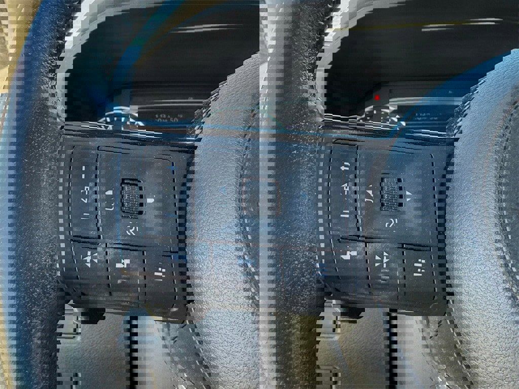 Used 2023 Nissan Rogue SV w/ SV Premium Package image 15