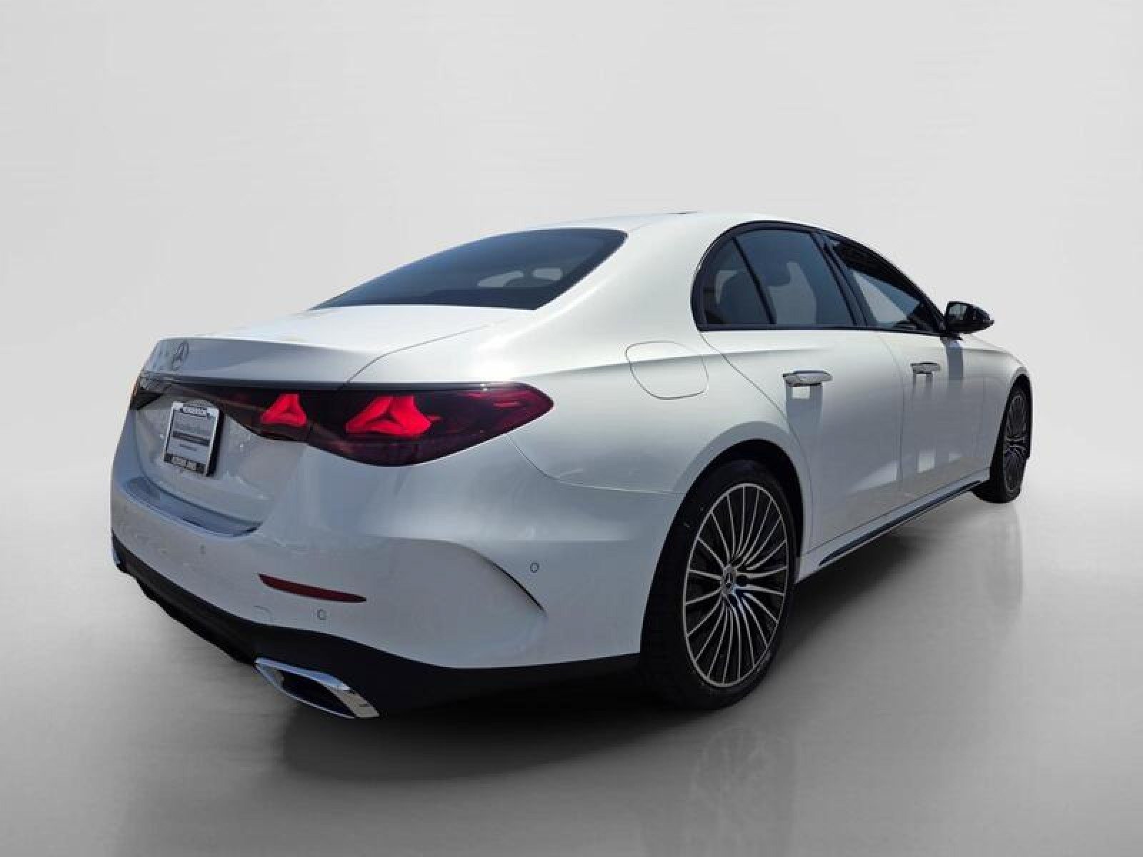 New 2027 Mercedes-Benz E 350 Sedan image 5