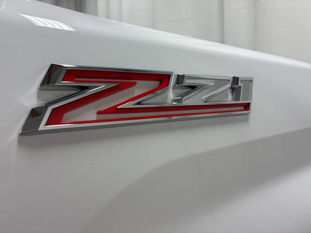 Used 2025 Chevrolet Silverado 2500 Custom w/ Custom Value Package image 30