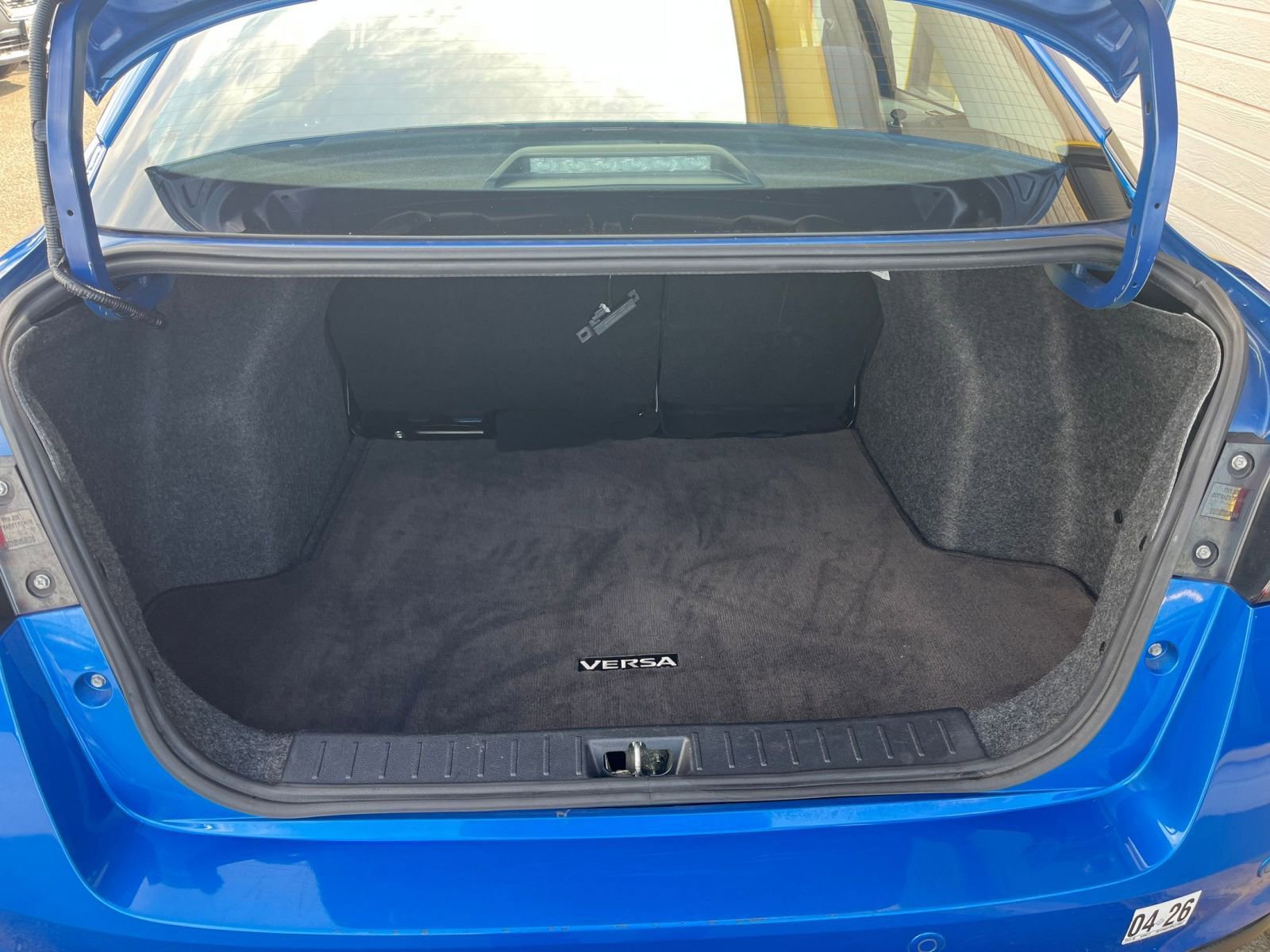 Used 2023 Nissan Versa SV image 28