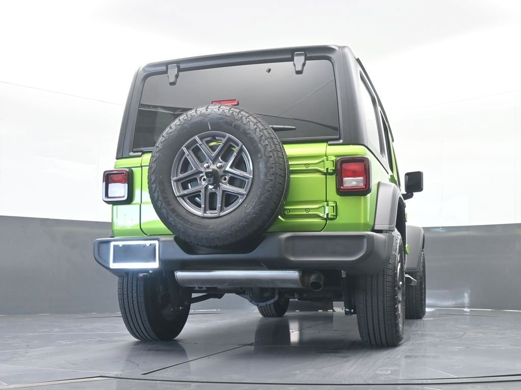 Used 2025 Jeep Wrangler Sport S image 65