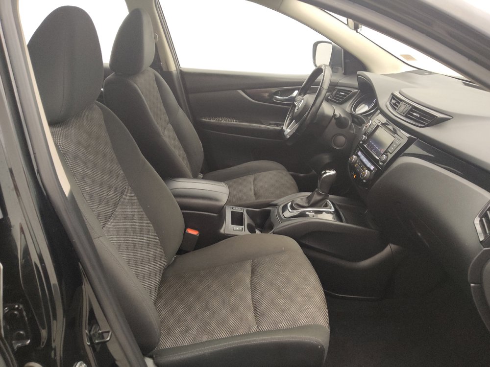 Used 2022 Nissan Rogue Sport SV FWD image 21